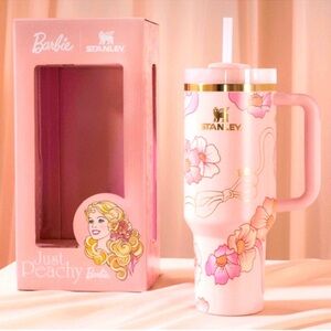 Stanley | 80’s Barbie Peaches ’N Cream 40 oz